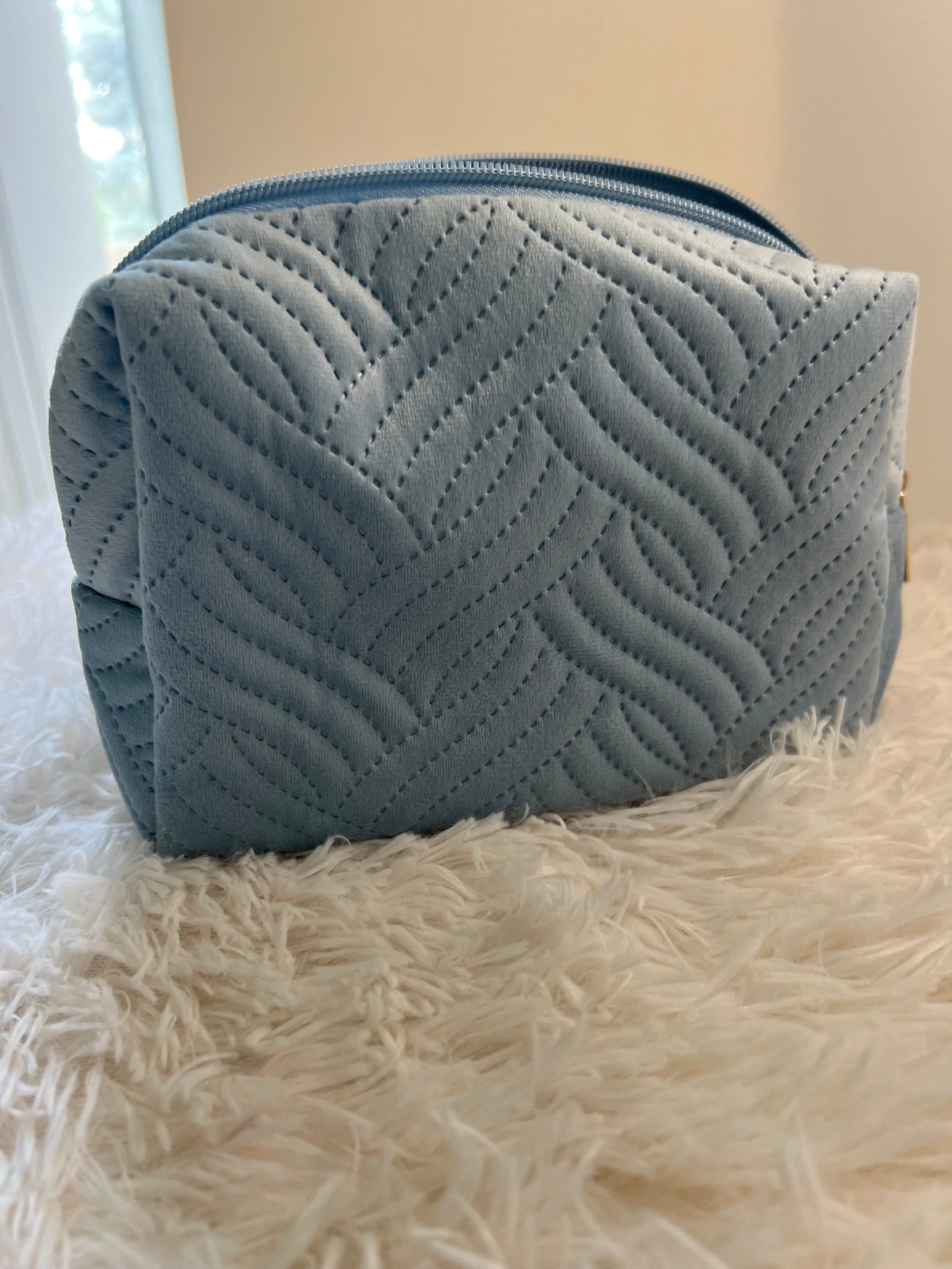 Soft Blue Textured Makeup Bag – Wavy Abstract Design (Ulta Beauty Collection)