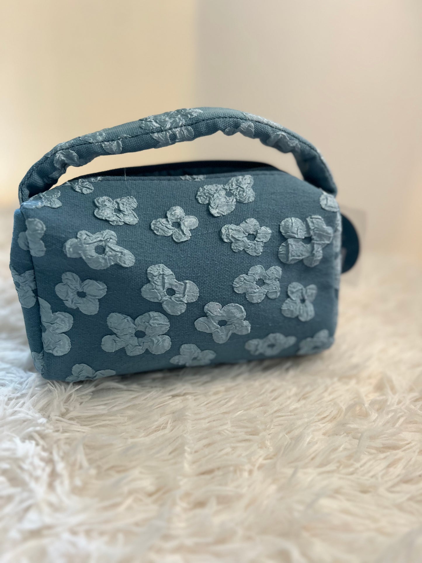Denim Blue Floral Makeup Bag with Handle – Ulta Beauty Collection