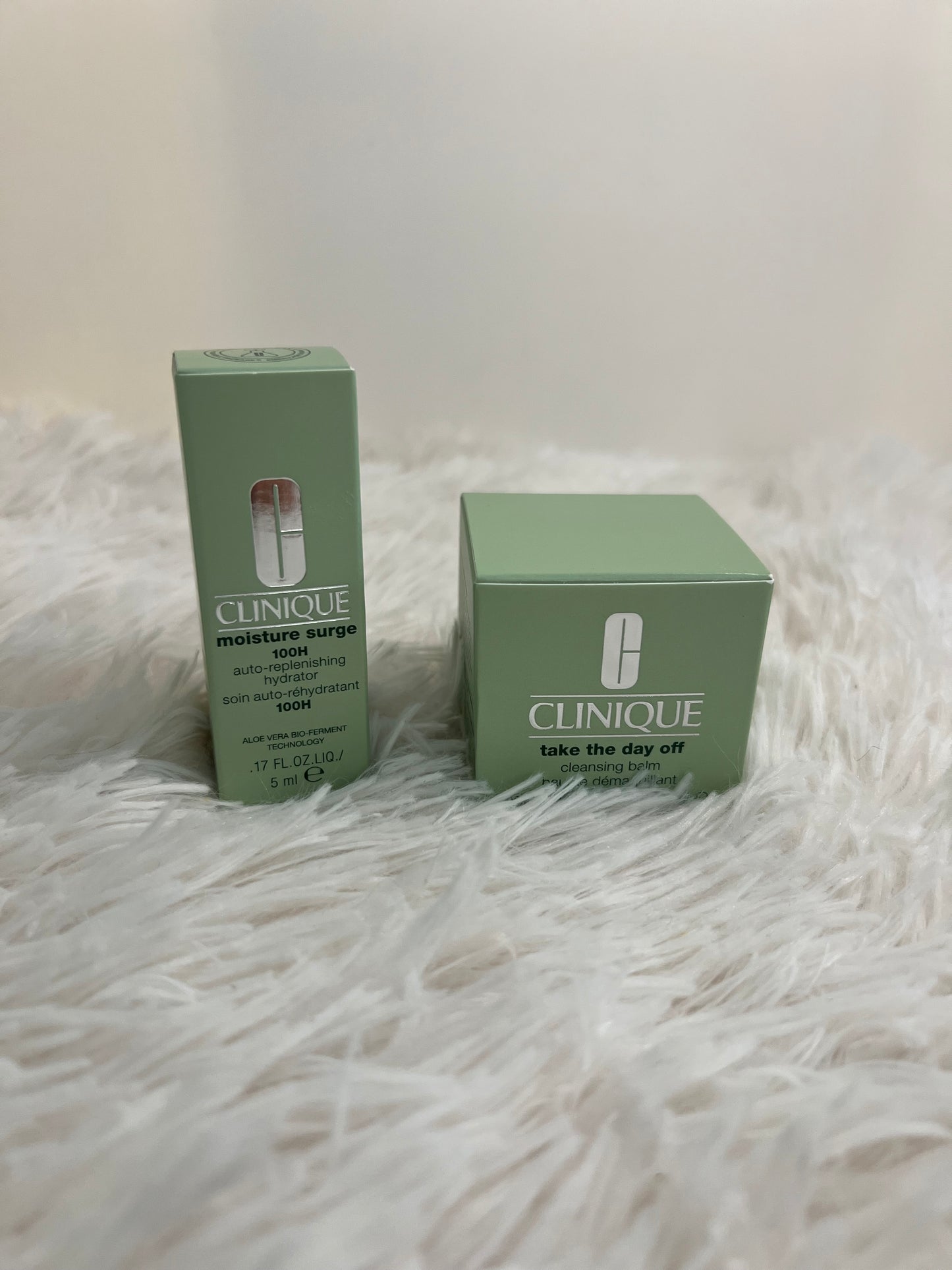 Clinique Mini Duo – Take The Day Off Balm + Moisture Surge Gel